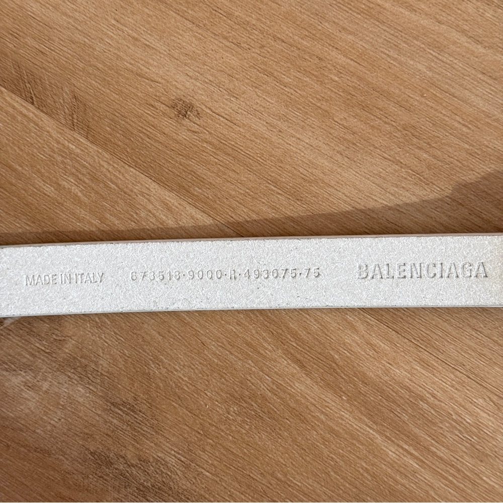 Balenciaga White Belt with Gold Logo Buckle - Picture 3 of 7
